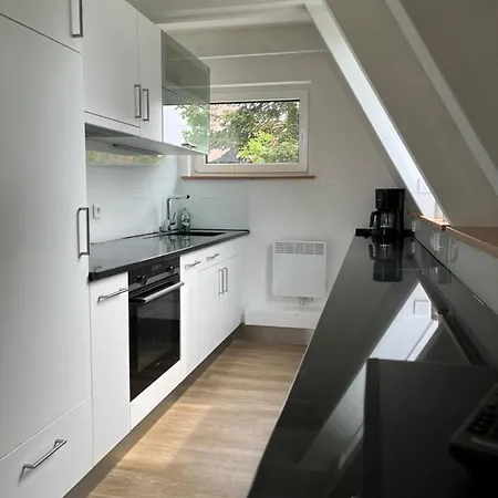 Meinhaus-fedderwardersiel בוטיאדינגן